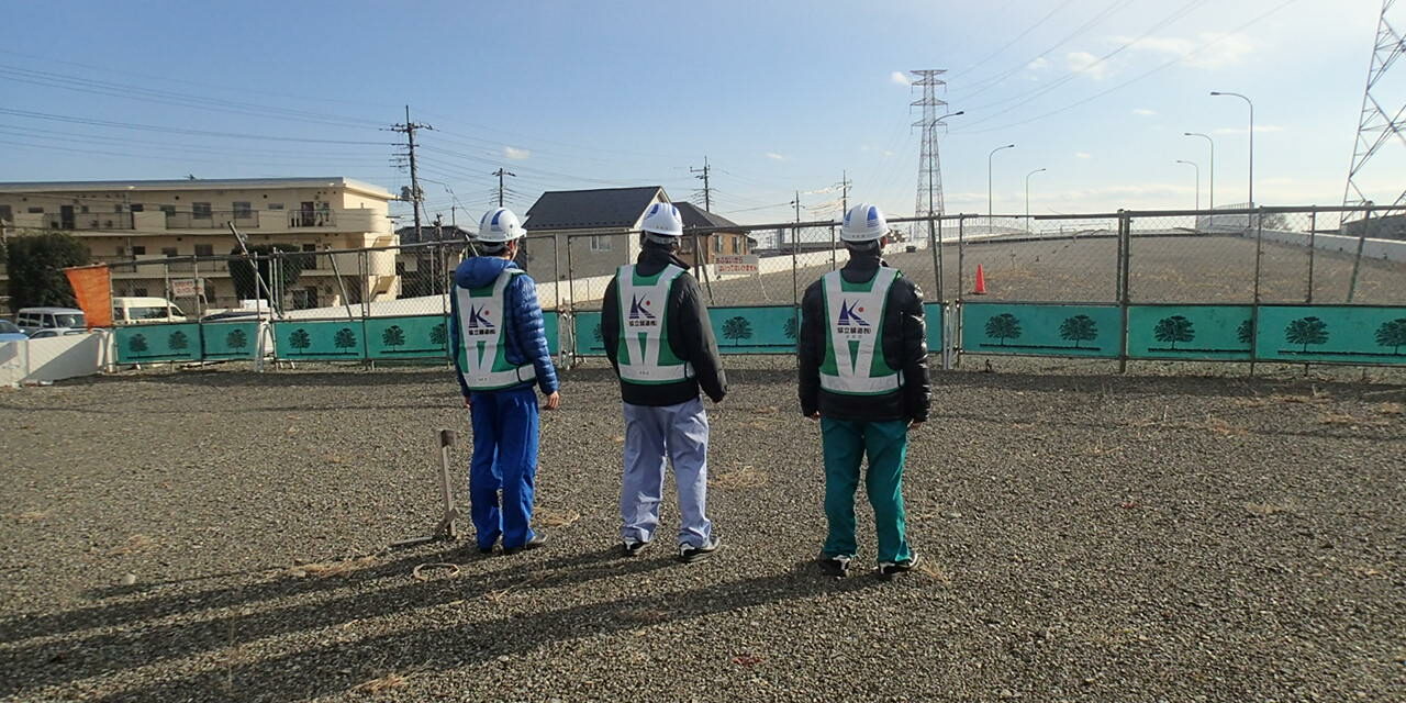 OLYMPUS DIGITAL CAMERA 明日に燃える背中!?です